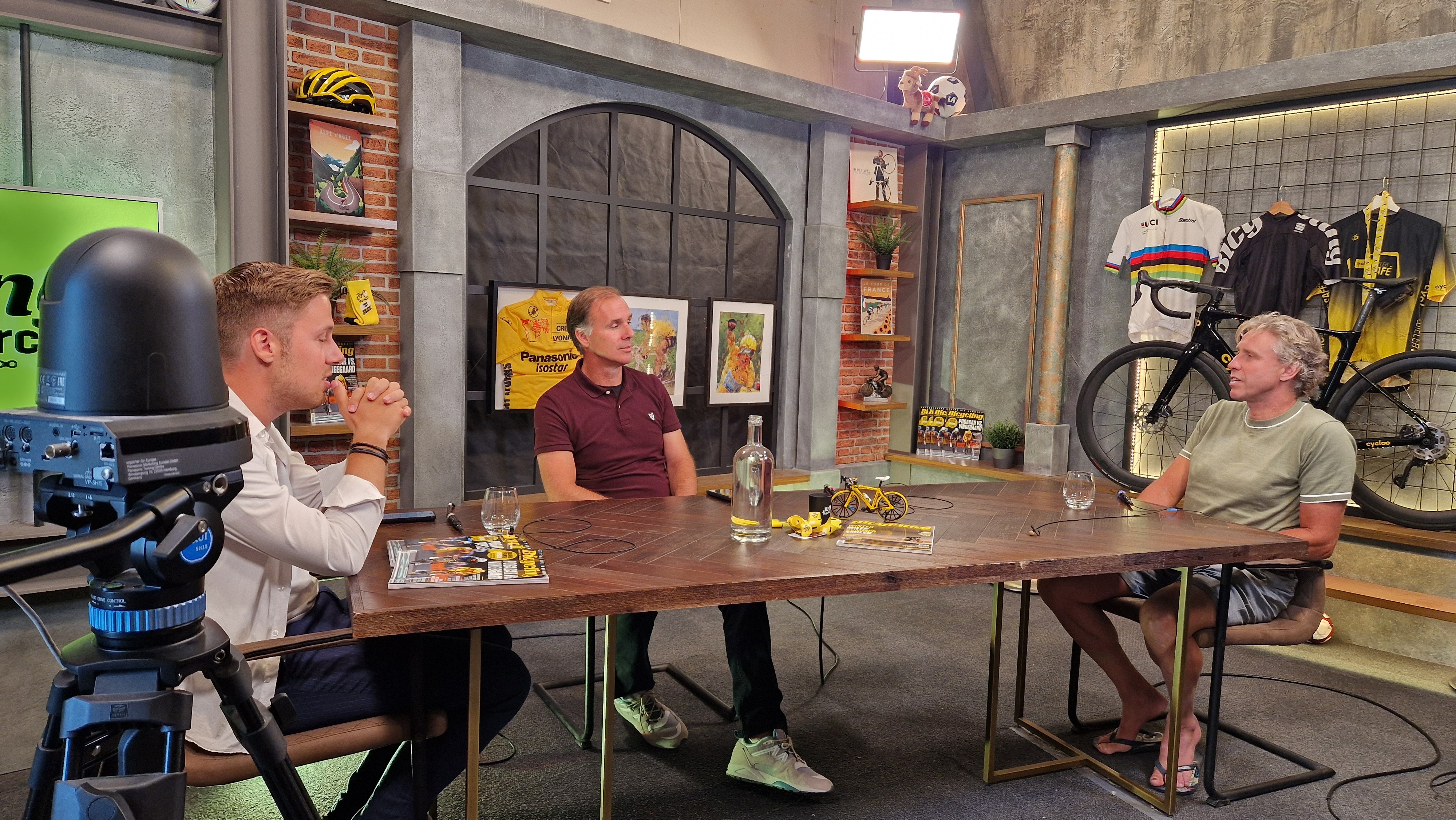 Bicycling lanceert Tour de France 2025 Wielercafé 2